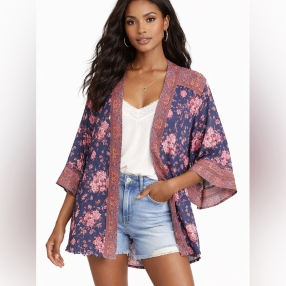 NWOT Matilda Jane Paisley Floral Boho Hippie Flowy Kimono Size M/L